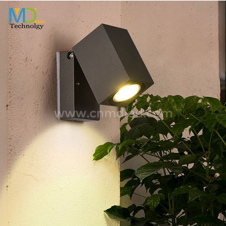 MDL Outdoor Waterproof IP65 Porch Garden Up and Down Wall Lamp Sconce Balcony Terrace Decoration Adjustable Lighting Lamp MDL- OWLB