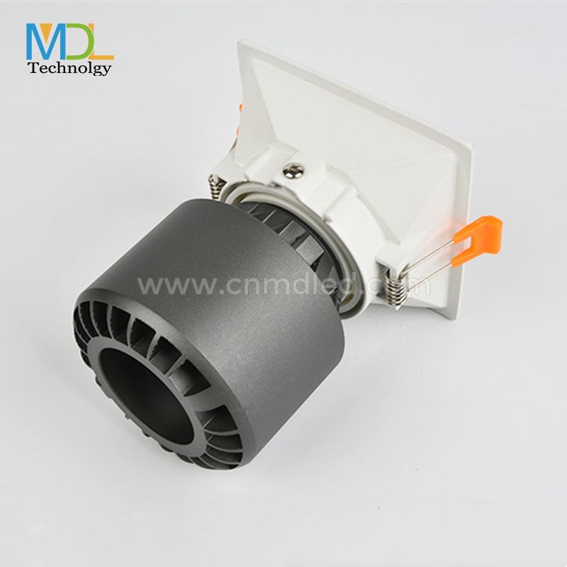 MDL square double heads, adjustable, anti-glare reflector light Model: MDL-SDL3