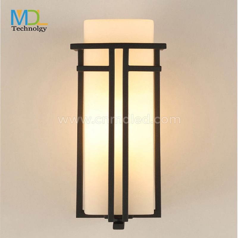 MDL Modern Wall Light with Frosted Glass for Porch Patio Garage Carriage MDL-OWL63