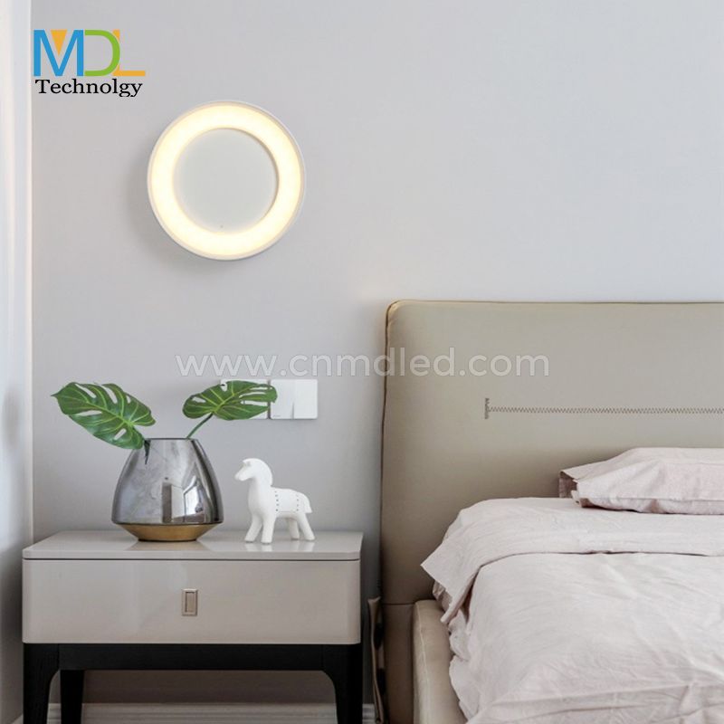 MDL Outdoor LED Circle Wall Light Black With Frosted Diffuser MDL-OWLZ