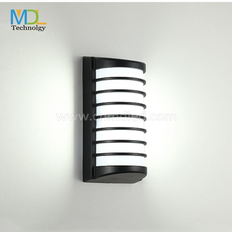 MDL Light Outdoor Ribbed Bulkhead Wall Light MDL-OWLD